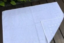 Como desencardir toalha de piso branca