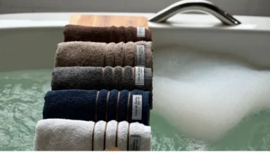 Como dobrar toalha de banho igual hotel