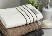 Como posso fazer água perfumada para toalha de banho