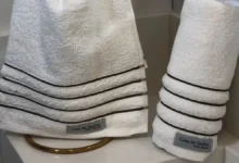 Onde colocar toalha de banho no banheiro