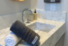 Qual a diferença entre toalha de rosto e toalha de mão
