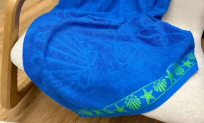 Qual toalha levar para praia