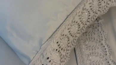 Como tirar mancha de fronha branca