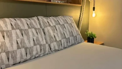 Por que a fronha do homem fica amarelada