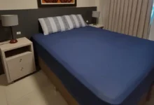 Por que homens mancham lençol