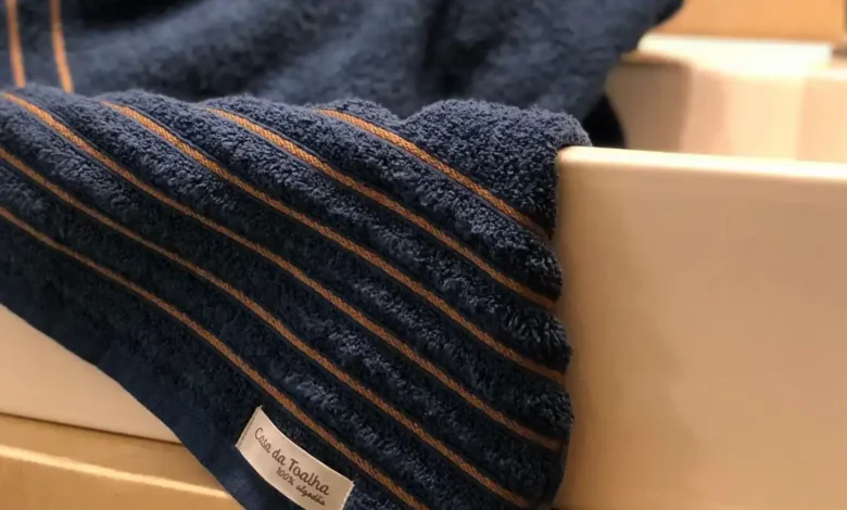 A forma de se secar depois do banho interfere na pele