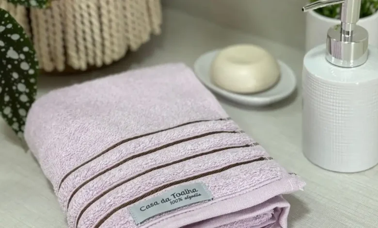 Como tirar gordura de toalha de banho