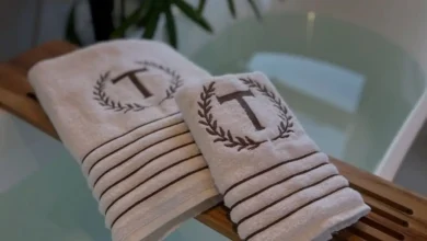 Por que as toalhas de banho ficam pretas