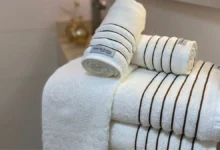 Como tirar pontos pretos da toalha de banho