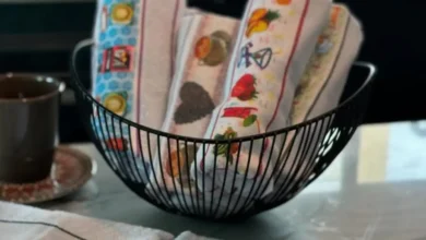 Como tirar cheiro de gordura de pano de prato